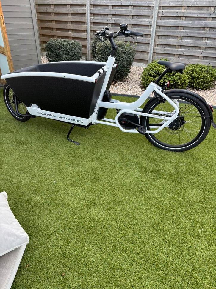 Bakfiets Urban Arrow, Fietsen en Brommers, Fietsen | Bakfietsen, Zo goed als nieuw, Overige merken, 2 kinderen, Elektrisch, Huif