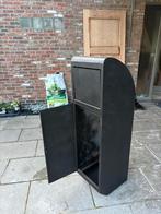 Grote metalen vuilbak, Ophalen, Gebruikt