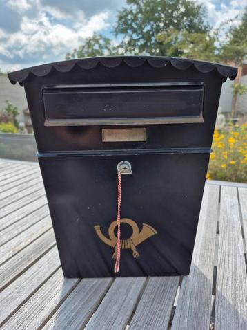 Brabantia zwarte brievenbus met 1 sleutel beschikbaar voor biedingen