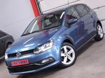 Volkswagen Polo sedan 1.O TSI 11OCV SPORTLINE XENON LED GPS, Auto's, Gebruikt, 4 cilinders, 110 g/km, Blauw