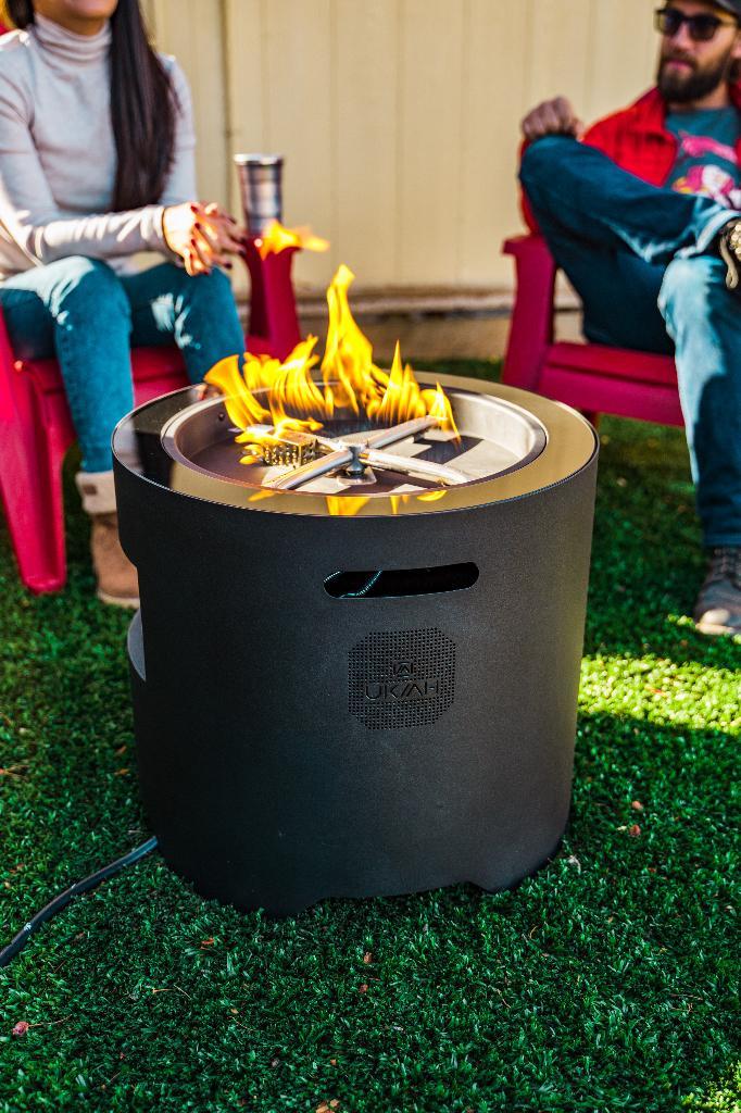 gasvuur met bluetooth speaker met dansende vlammen en hoes, TV, Hi-fi & Vidéo, Enceintes, Utilisé, Haut-parleur central, 60 à 120 watts