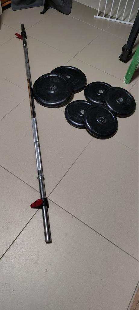 Barbell 200cm + 70 kg halterschijven rubber, Sport en Fitness, Fitnessmaterialen, Halterschijven, Ophalen