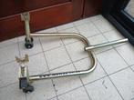 Paddock stand, Ophalen