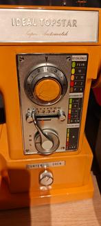 Machine à coudre vintage Ideal Topstar Modèle 796 par Quelle, Enlèvement