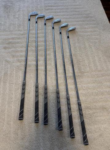 Taylormade P7MC Dynamic Gold S300 105 Schacht, Golf pride MC beschikbaar voor biedingen
