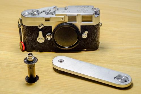 Leica M3 (CLA-ed) with waranty and extra feature, Audio, Tv en Foto, Fotocamera's Analoog, Refurbished, Compact, Leica, Ophalen of Verzenden