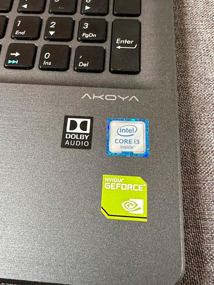 Mooie 15.6”Full Hd Medion/i3-6100U/8gb ddr4/128gb ssd/1000gb, Computers en Software, Laptop-opladers, Zo goed als nieuw, Ophalen