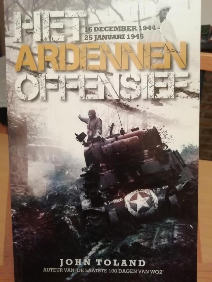 John Toland - Het offensief Ardennen, Boeken, Oorlog en Militair, Zo goed als nieuw, Tweede Wereldoorlog, Ophalen of Verzenden