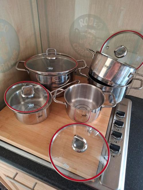 ELO Excellent 5-delige pannenset van roestvrij staal., Huis en Inrichting, Keuken | Potten en Pannen, Zo goed als nieuw, Pannenset