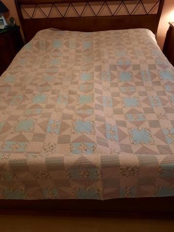 bedsprei special design Mastro Raphaël beschikbaar voor biedingen