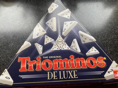 Triominos The original De Luxe, Hobby en Vrije tijd, Gezelschapsspellen | Bordspellen, Zo goed als nieuw, Een of twee spelers