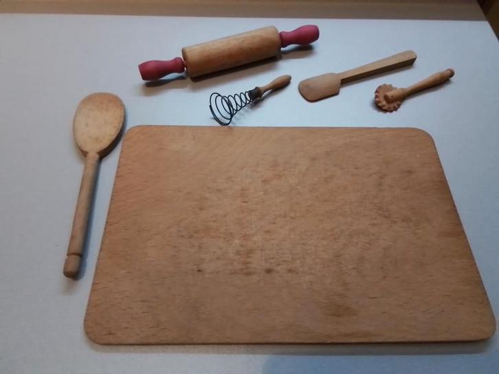 Set casseroles et pâtisserie de 1953, Collections, Jouets, Enlèvement