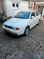 Vw polo classic sedan 1998, Auto's, 4 cilinders, Wit, Bedrijf, Handgeschakeld