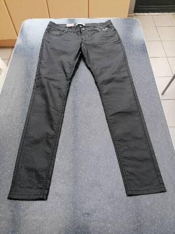 Nieuw zwarte broek skinny Mystic 40, rekbaar beschikbaar voor biedingen