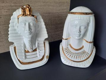 egytische papyrus en beelden beschikbaar voor biedingen