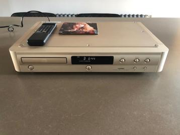 magnifique lecteur CD Marantz CD17 disponible aux enchères