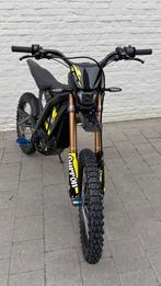 SurRon Light bee (2025) Straat legaal, Fietsen en Brommers, Ophalen, Nieuw, Vering