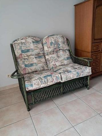 Fauteuil en rotin  beschikbaar voor biedingen