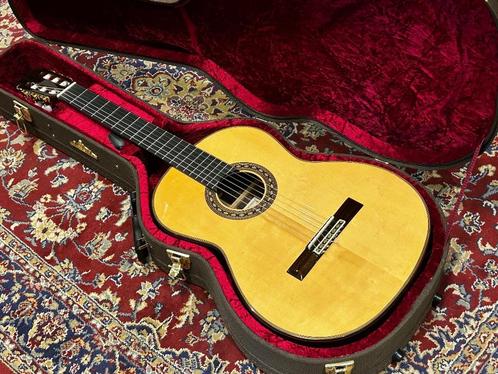 Artesano Maestro-S All Solid Elektro-Akoestic + Case, Muziek en Instrumenten, Snaarinstrumenten | Gitaren | Akoestisch, Zo goed als nieuw