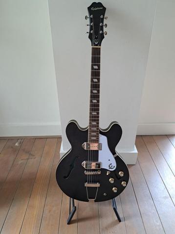 Epiphone casino  beschikbaar voor biedingen
