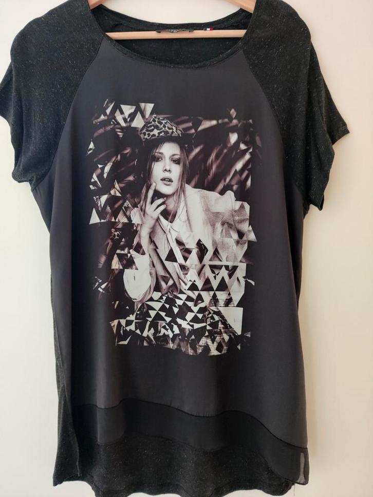 T-shirt in zwart/witte tinten maat M, Kleding | Dames, T-shirts, Zo goed als nieuw, Maat 38/40 (M), Zwart, Ophalen of Verzenden
