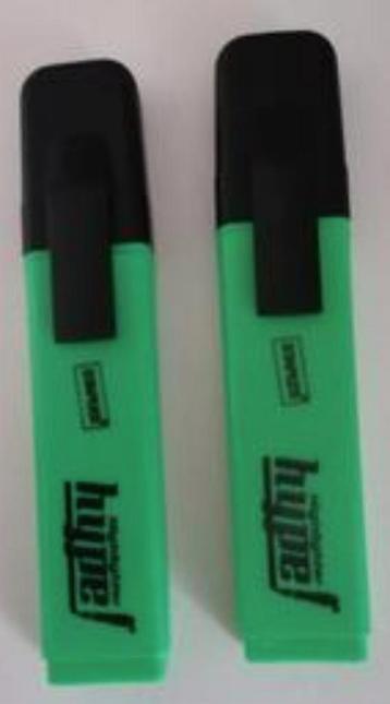 2 nieuwe fluo stiften  beschikbaar voor biedingen