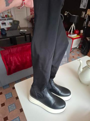 Bottes cuissardes dame 39