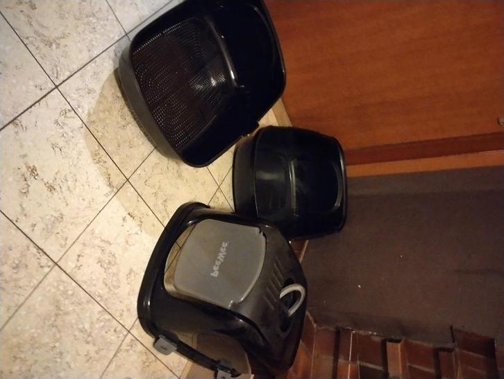 Bac à litière noir Peewee 66,5 x 48,5 x 46,5 cm., Animaux & Accessoires, Bacs à litière, Utilisé, Fermé, Enlèvement