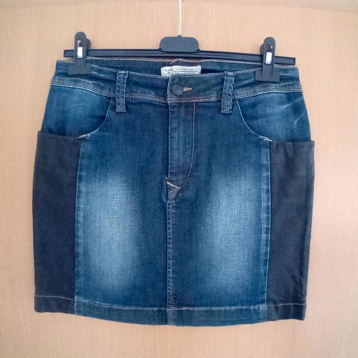 Mini-jupe en jeans et simili cuir taille 38, Vêtements | Femmes, Jeans, Comme neuf, W30 - W32 (confection 38/40), Bleu, Enlèvement ou Envoi