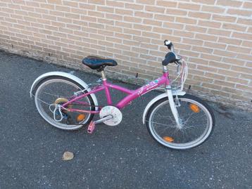 Meisjesfiets in zeer goed  20 inch  beschikbaar voor biedingen