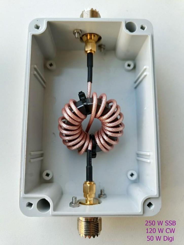 Mantelstroomfilter (1:1 balun) 250W voor 3,5-30 MHz F/F, Télécoms, Antennes & Mâts, Neuf, Accessoires, Enlèvement ou Envoi