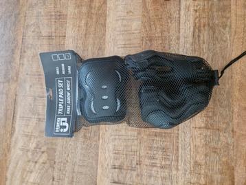 Hangup Triple Pad Set - bescherming set large beschikbaar voor biedingen