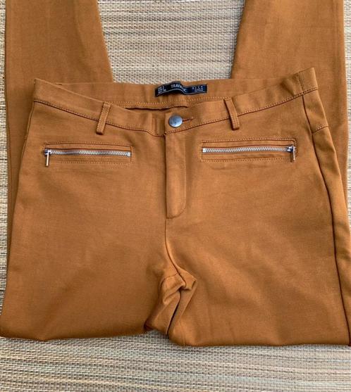 Zara Stretchbroek, Maat S/M, Kleding | Dames, Broeken en Pantalons, Zo goed als nieuw, Maat 36 (S), Bruin, Ophalen of Verzenden