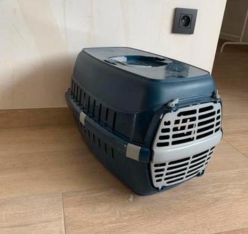 Dieren draagmand beschikbaar voor biedingen