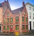 Woning te koop in Brugge, 3 slpks, Vrijstaande woning, 317 kWh/m²/jaar, 3 kamers