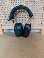 Casque Still, Enlèvement