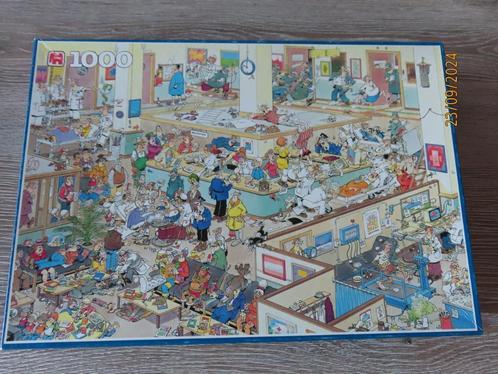 Puzzel 1000 stk - Jan Van Haasteren - Get Well Soon, Hobby en Vrije tijd, Denksport en Puzzels, Zo goed als nieuw, Legpuzzel, 500 t/m 1500 stukjes