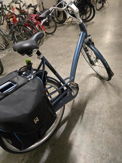 Batavus Bolero damesfiets maat 57, Fietsen en Brommers, Fietsen | Dames | Damesfietsen, Zo goed als nieuw, Batavus, (Extra) lage instap