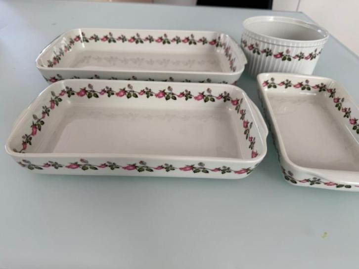 Set ovenschotels, Huis en Inrichting, Keuken | Potten en Pannen, Zo goed als nieuw, Overige typen, Ophalen of Verzenden