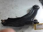 DRAAGARM RECHTS VOOR Renault Clio IV (5R) (01-2012/08-2021), Gebruikt, Renault