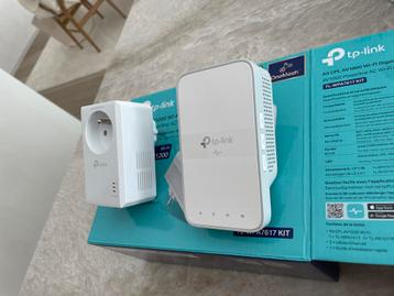 TP-Link WiFi versterker TL-WPA7617 KIT (NP72€) disponible aux enchères