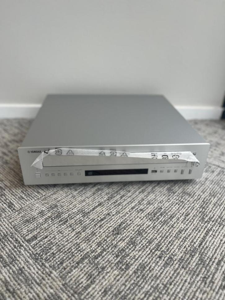 Yamaha CD-C603 5-CD-Wisselaar  - Zilver, Audio, Tv en Foto, Cd-spelers, Nieuw