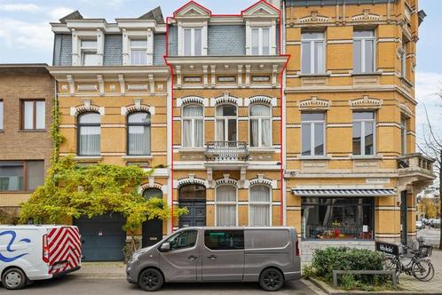 Huis te koop in Berchem, 4 slpks, Immo, Huizen en Appartementen te koop, Vrijstaande woning, D