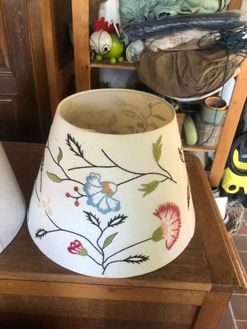 lampenkap bloemmotief, Huis en Inrichting, Ophalen, Crème, Overige vormen, Minder dan 25 cm