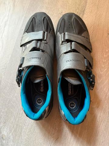 Fietsschoenen beschikbaar voor biedingen