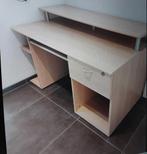 Bureau met uitschuifbare lade, Huis en Inrichting, Kasten | Computermeubels, Ophalen, Zo goed als nieuw