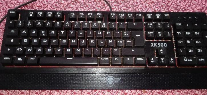 XK500 toetsenbord, Computers en Software, Toetsenborden, Gebruikt, Azerty, Bedraad, Ophalen