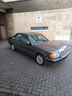 Mercedes 230 w124 oldtimer met LPG, Autos, Achat, Série 200, 4 portes, Boîte manuelle