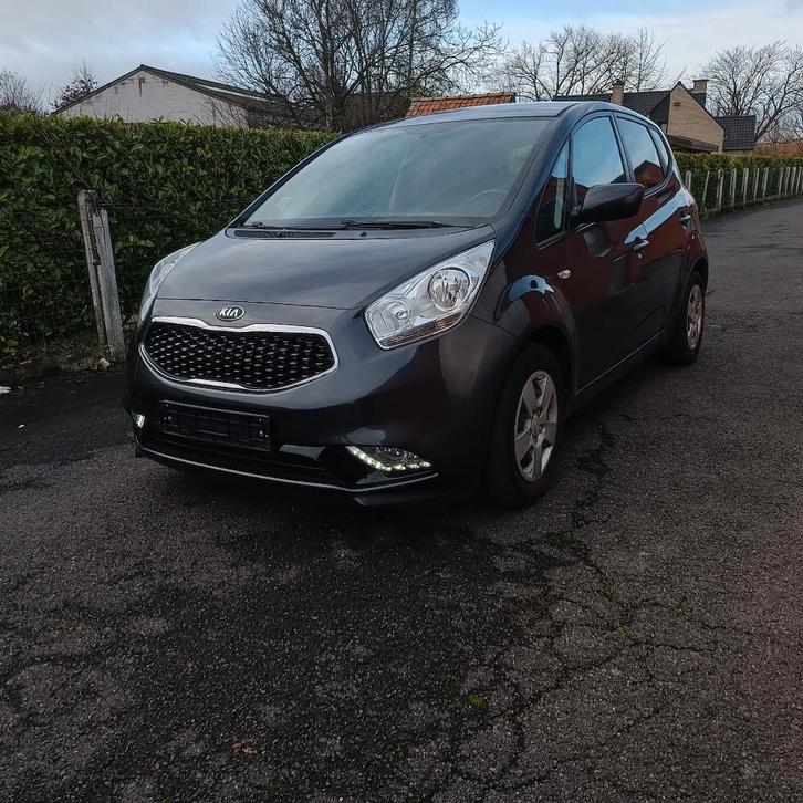 kia venga met amper 47000km,gps,airco,cruise control, Auto's, Kia, Bedrijf, Te koop, Venga, 360° camera, ABS, Achteruitrijcamera