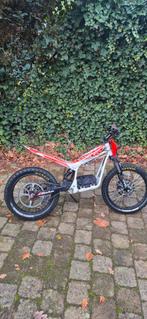 Elektrische trial moto Beta, Enlèvement